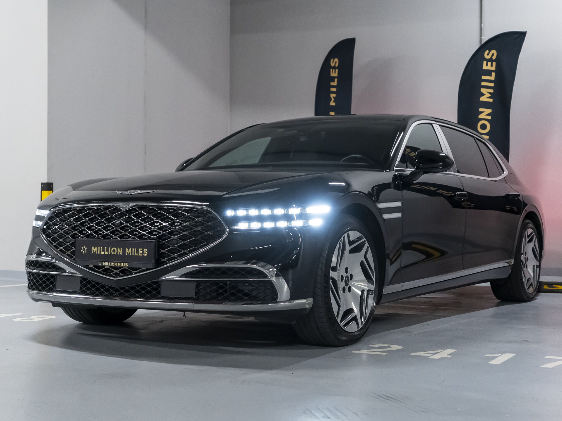 Genesis, G90, II, 2023