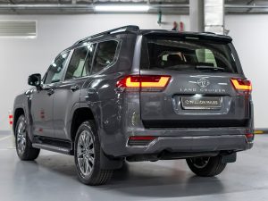 Toyota, Land Cruiser, 300 Series, 2025 купить в салоне Million Miles