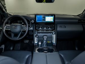 Toyota, Land Cruiser, 300 Series, 2025 купить в салоне Million Miles