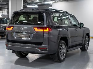 Toyota, Land Cruiser, 300 Series, 2025 купить в салоне Million Miles