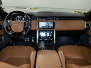Land Rover, Range Rover, IV Рестайлинг, 2019 купить в салоне Million Miles