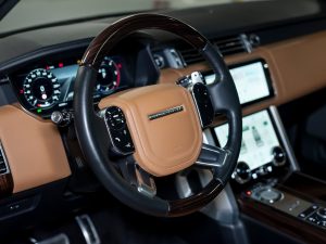 Land Rover, Range Rover, IV Рестайлинг, 2019 купить в салоне Million Miles