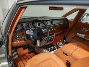 Rolls-Royce, Phantom, VII Рестайлинг (Series II), 2013 купить в салоне Million Miles