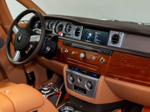 Rolls-Royce, Phantom, VII Рестайлинг (Series II), 2013 купить в салоне Million Miles