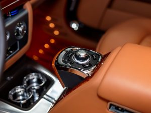 Rolls-Royce, Phantom, VII Рестайлинг (Series II), 2013 купить в салоне Million Miles