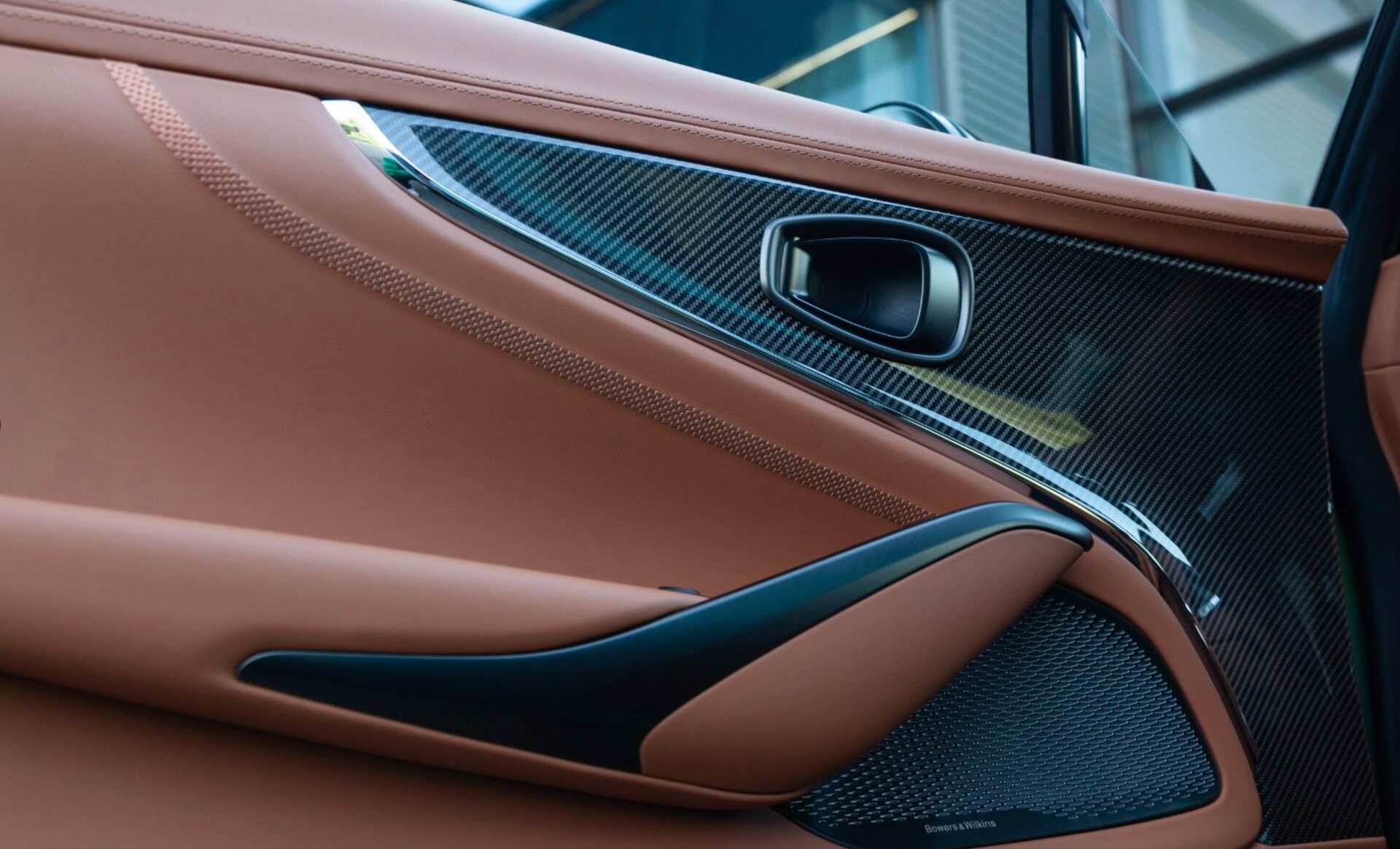 Aston Martin, DBX, I, 2024