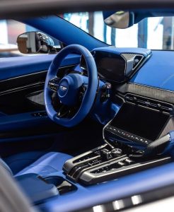Aston Martin, Vanquish, III, 2024 купить в салоне Million Miles