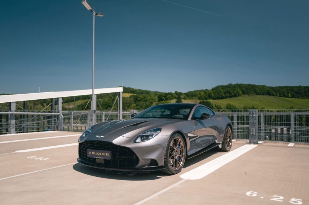 Aston Martin, Vanquish, III, 2025 купить в салоне Million Miles