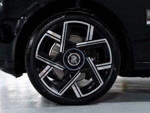 Rolls-Royce, Cullinan, I Рестайлинг, 2025 купить в салоне Million Miles