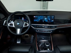 BMW, X7, I (G07) Рестайлинг, 2023 купить в салоне Million Miles