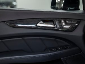Mercedes-Benz, CLS, II (C218) Рестайлинг, 2015 купить в салоне Million Miles