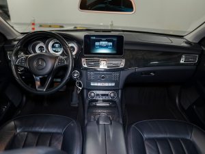 Mercedes-Benz, CLS, II (C218) Рестайлинг, 2015 купить в салоне Million Miles