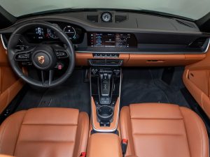 Porsche, 911, VIII (992) Рестайлинг, 2024 купить в салоне Million Miles