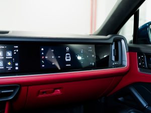 Porsche, Cayenne, III Рестайлинг, 2023 купить в салоне Million Miles