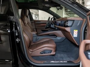 Porsche, Macan, II, 2024 купить в салоне Million Miles