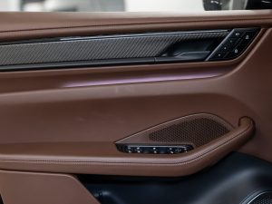 Porsche, Macan, II, 2024 купить в салоне Million Miles
