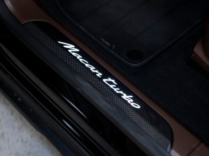 Porsche, Macan, II, 2024 купить в салоне Million Miles