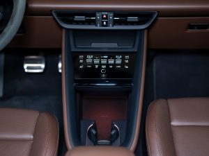 Porsche, Macan, II, 2024 купить в салоне Million Miles