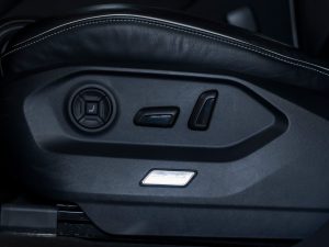 Volkswagen, Touareg, III, 2019 купить в салоне Million Miles
