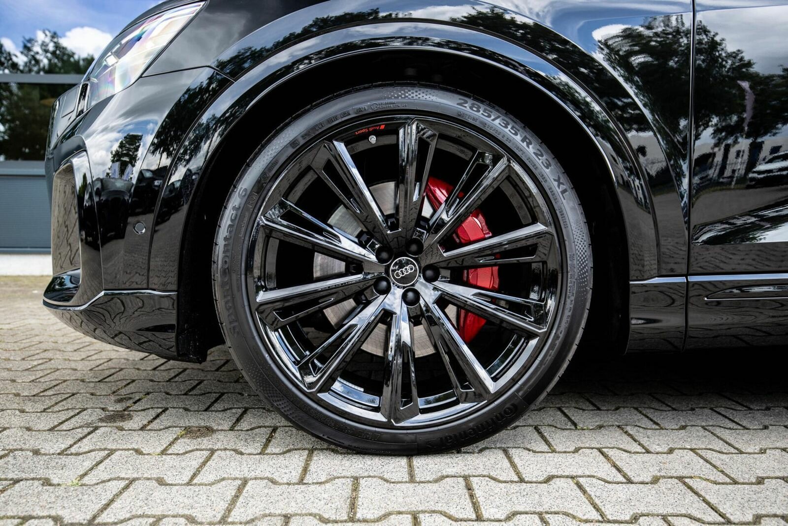 Audi, Q8, I (4M) Рестайлинг, 2025 купить в салоне Million Miles