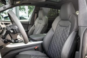 Audi, Q8, I (4M) Рестайлинг, 2025 купить в салоне Million Miles