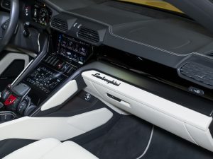 Lamborghini, Urus, I Рестайлинг, 2023 купить в салоне Million Miles