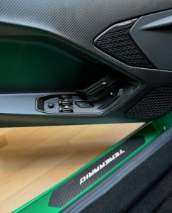 Lamborghini, Temerario, I, 2024 купить в салоне Million Miles