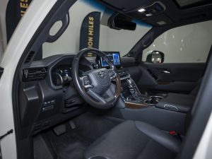 Toyota, Land Cruiser, 300 Series, 2022 купить в салоне Million Miles