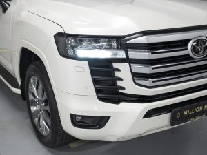 Toyota, Land Cruiser, 300 Series, 2022 купить в салоне Million Miles