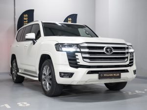 Toyota, Land Cruiser, 300 Series, 2022 купить в салоне Million Miles