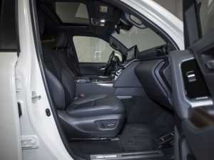 Toyota, Land Cruiser, 300 Series, 2022 купить в салоне Million Miles