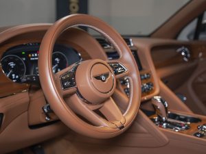 Bentley, Bentayga, I Рестайлинг, 2022 купить в салоне Million Miles