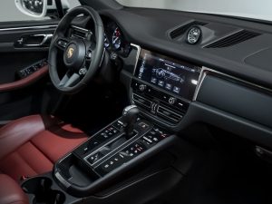 Porsche, Macan, II, 2024 купить в салоне Million Miles