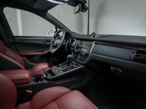 Porsche, Macan, II, 2024 купить в салоне Million Miles