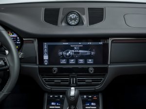 Porsche, Macan, II, 2024 купить в салоне Million Miles