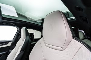 Porsche, Cayenne, III Рестайлинг, 2025 купить в салоне Million Miles