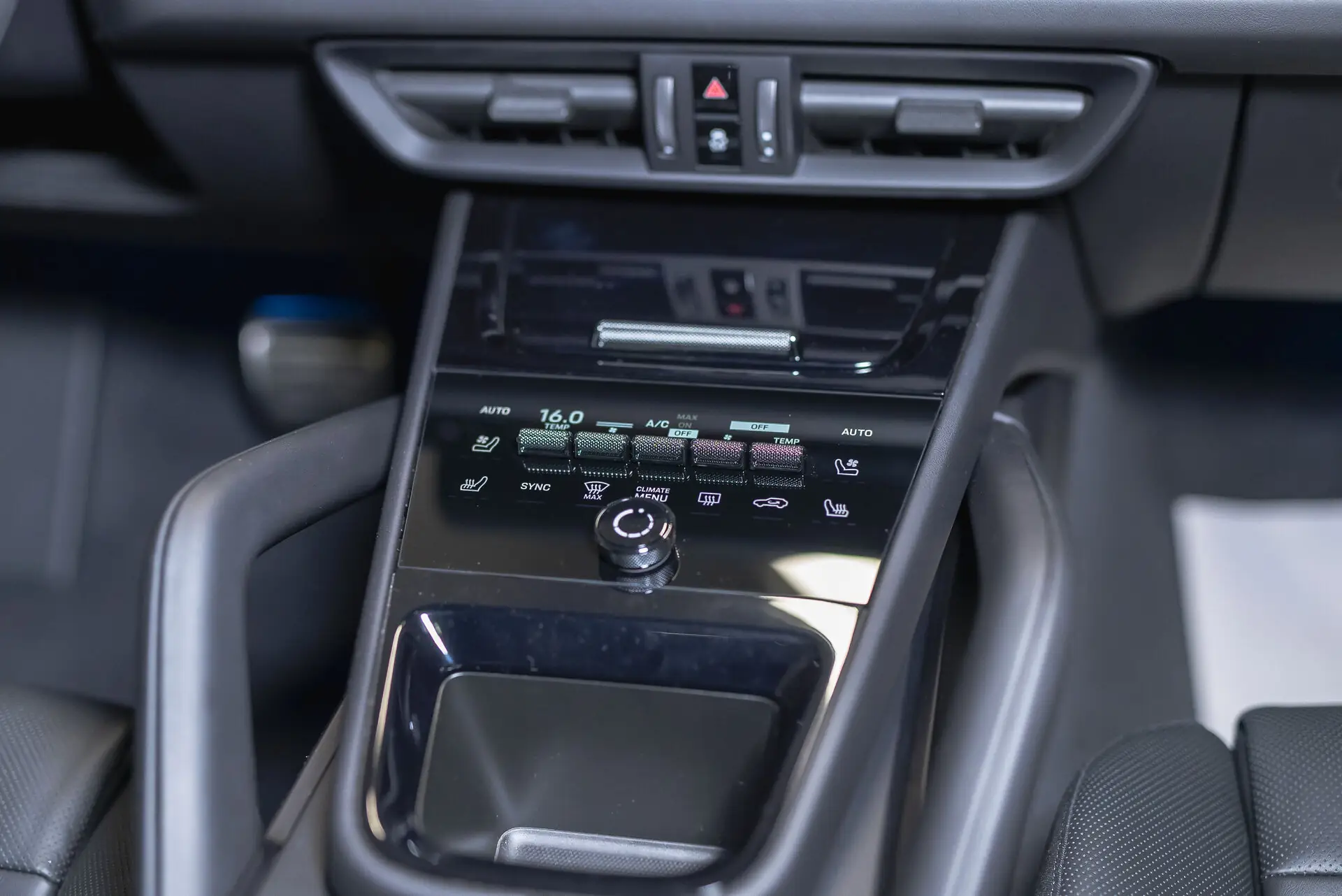 Porsche Cayenne S Coupé, III Рестайлинг, 2025 купить в салоне Million Miles