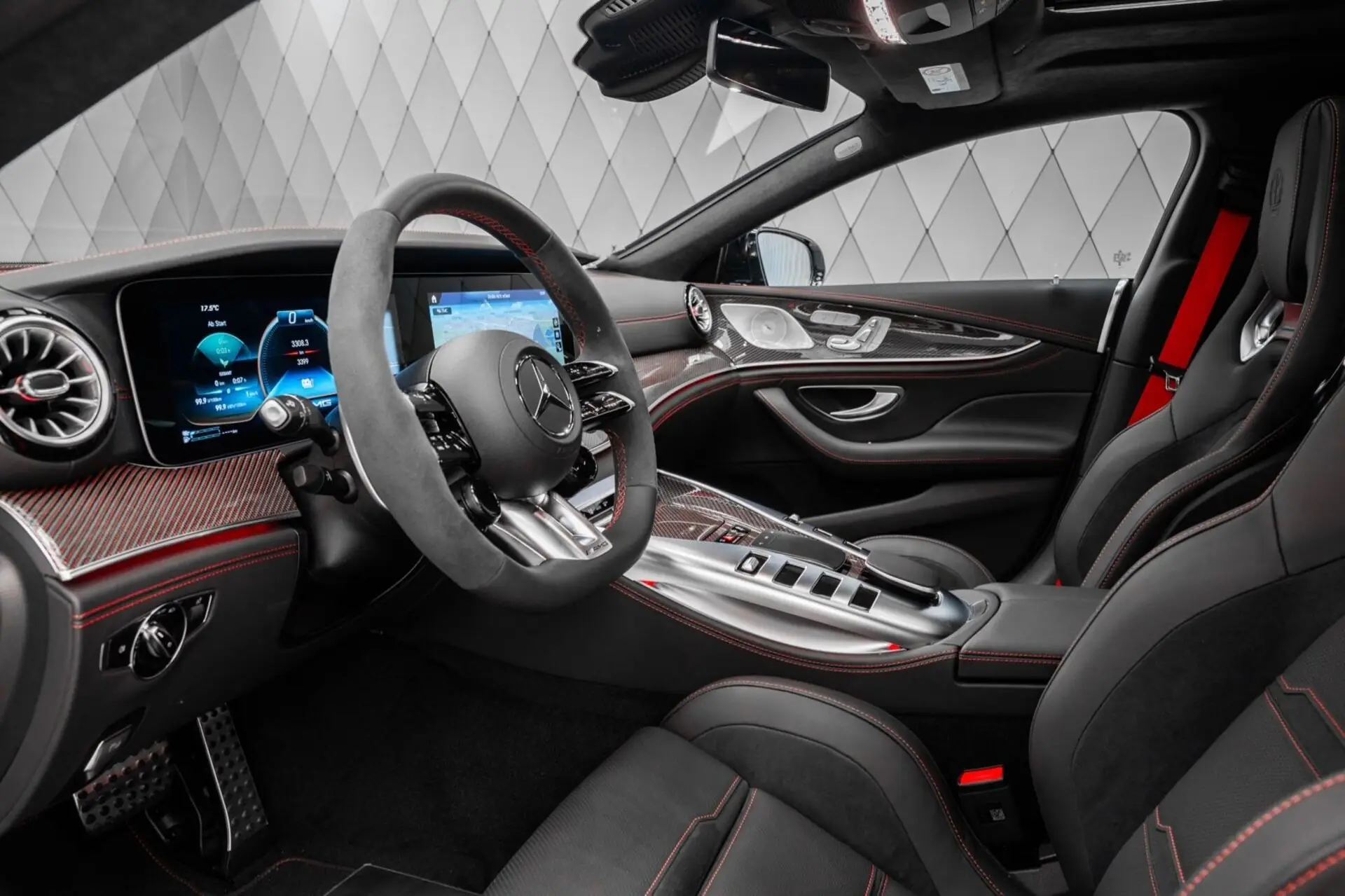 Mercedes-Benz AMG GT 4-Door Coupe, I Рестайлинг, 2025 купить в салоне Million Miles