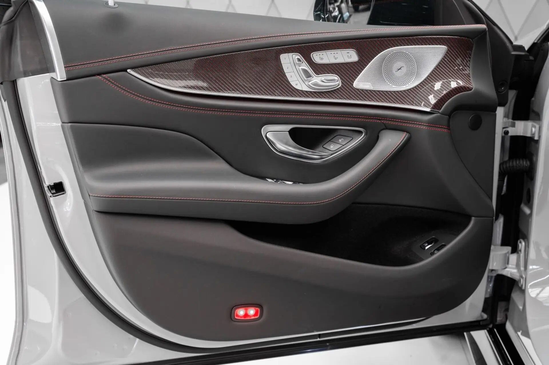 Mercedes-Benz AMG GT 4-Door Coupe, I Рестайлинг, 2025 купить в салоне Million Miles