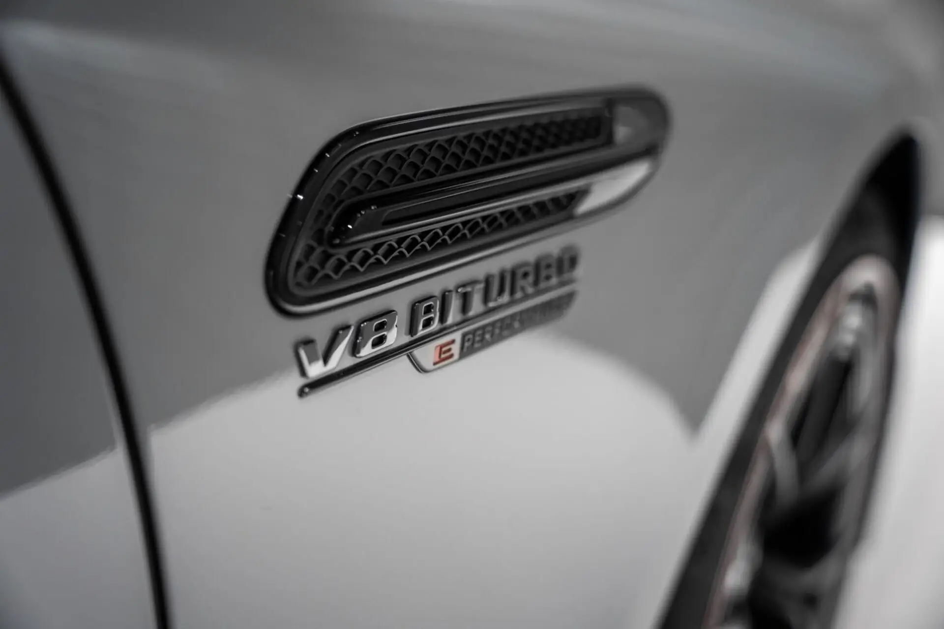 Mercedes-Benz AMG GT 4-Door Coupe, I Рестайлинг, 2025 купить в салоне Million Miles