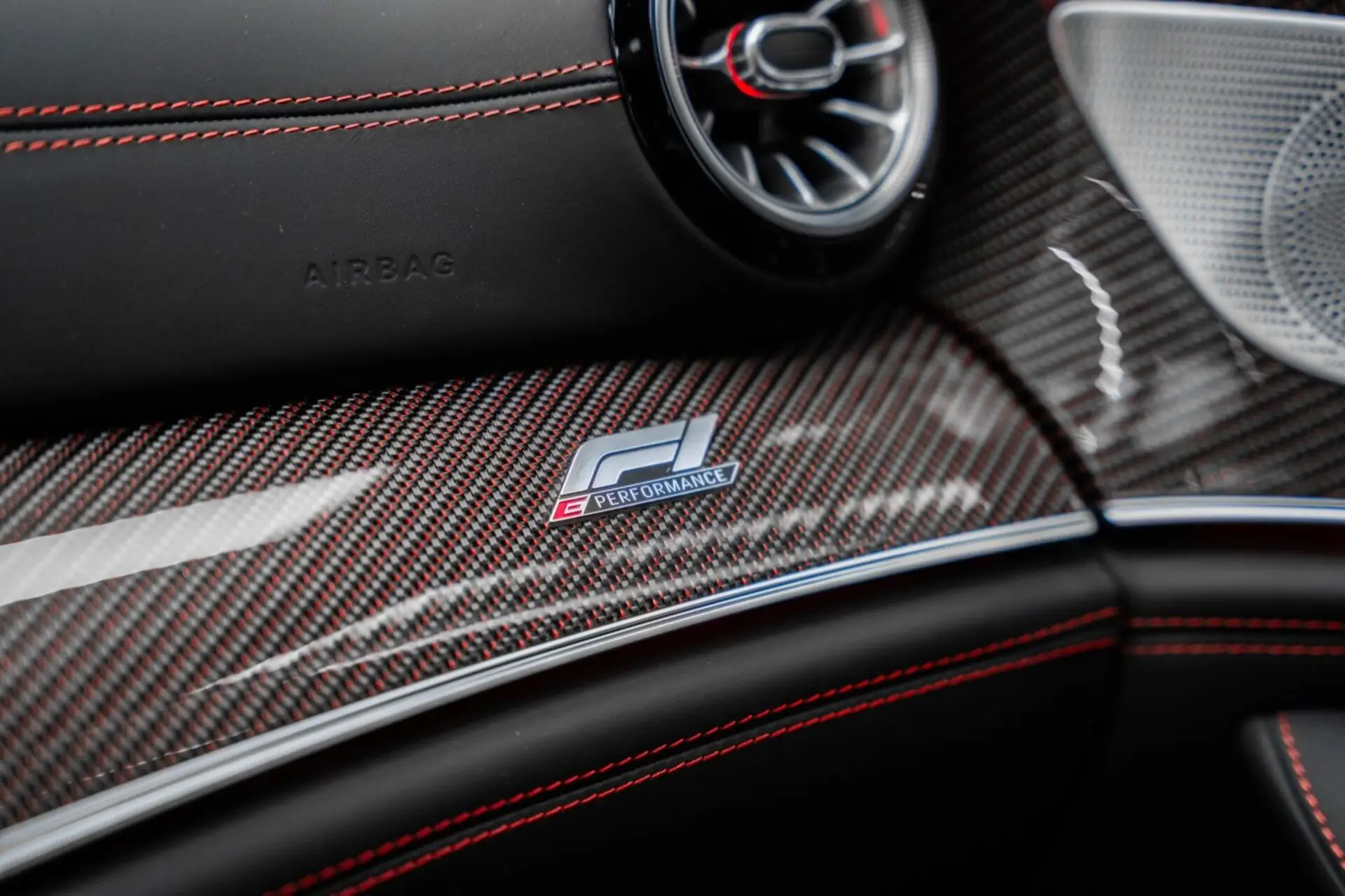 Mercedes-Benz AMG GT 4-Door Coupe, I Рестайлинг, 2025 купить в салоне Million Miles