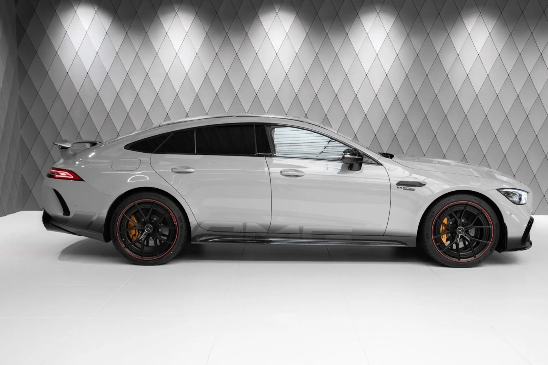 Mercedes-Benz AMG GT 4-Door Coupe, I Рестайлинг, 2025 купить в салоне Million Miles