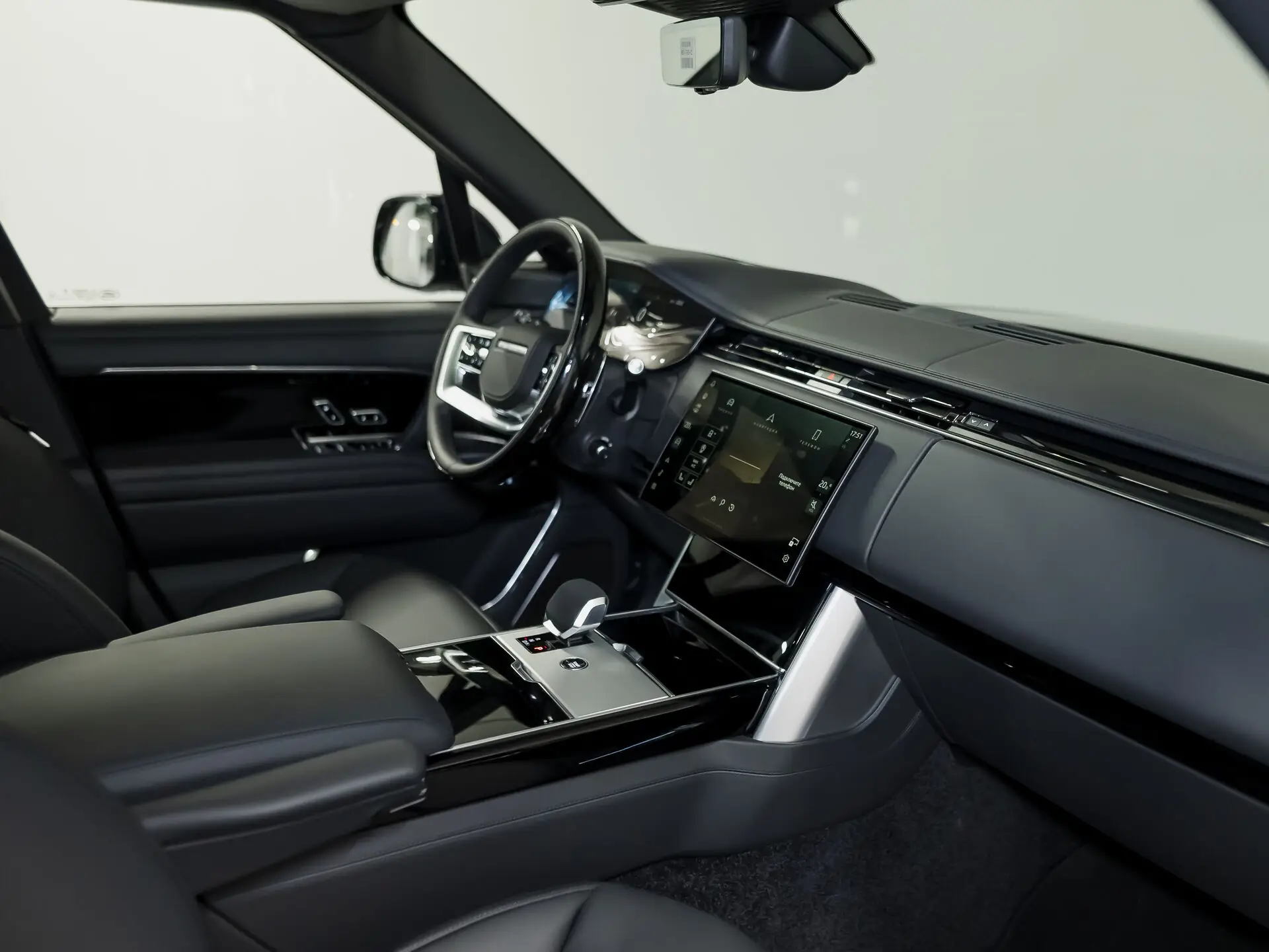 Land Rover Range Rover Long, V, 2025 купить в салоне Million Miles