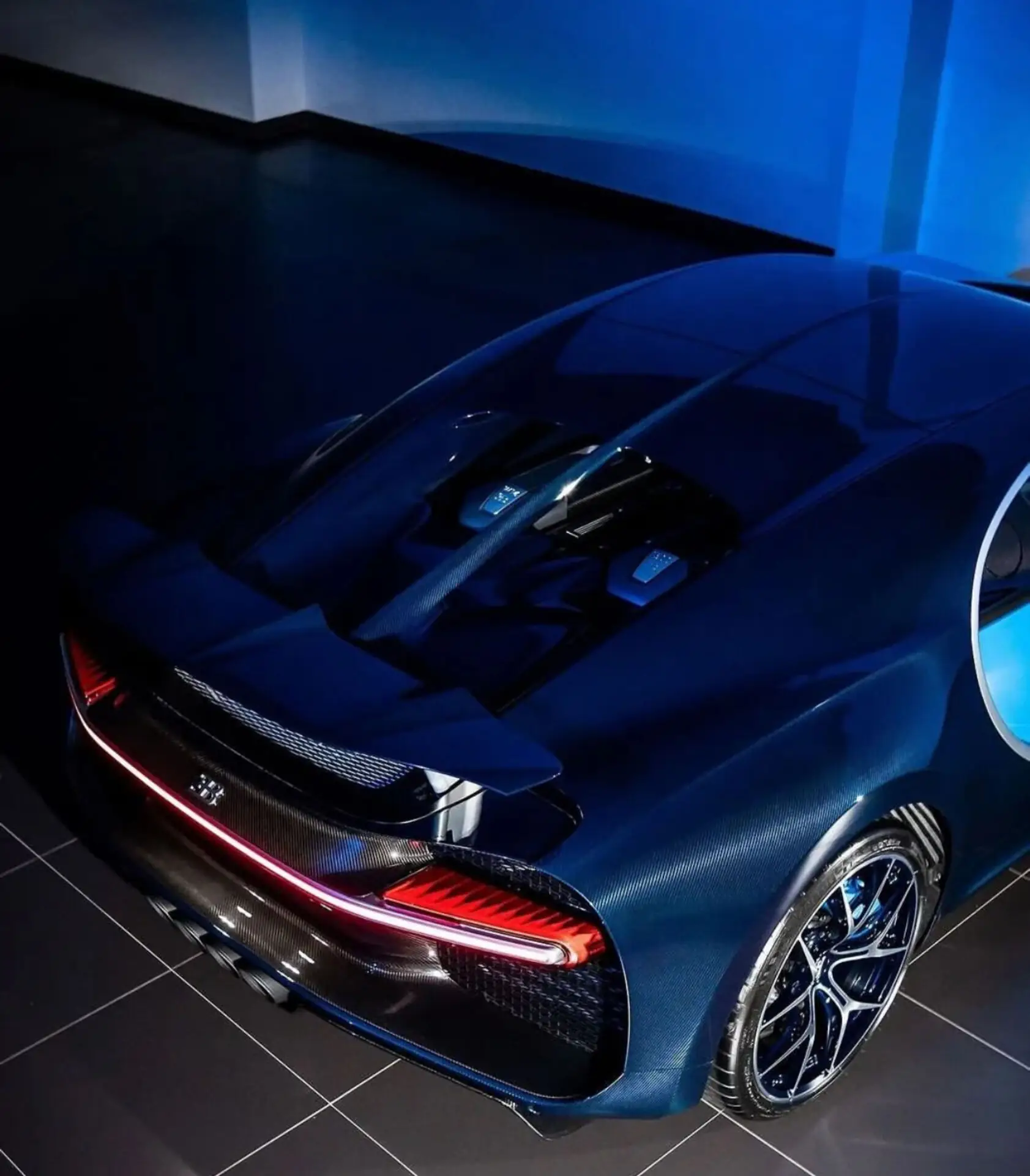 Bugatti Chiron, I, 2023 купить в салоне Million Miles