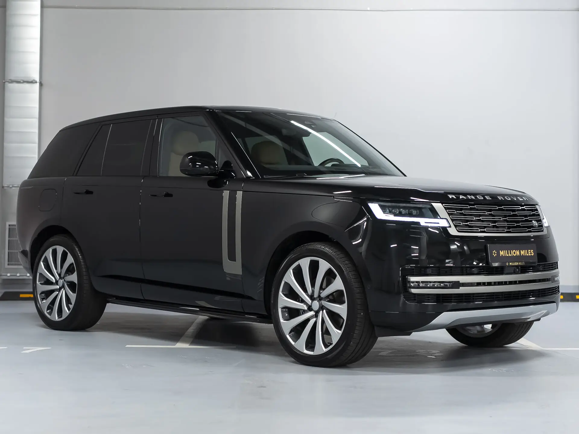 Land Rover Range Rover, V, 2025 купить в салоне Million Miles
