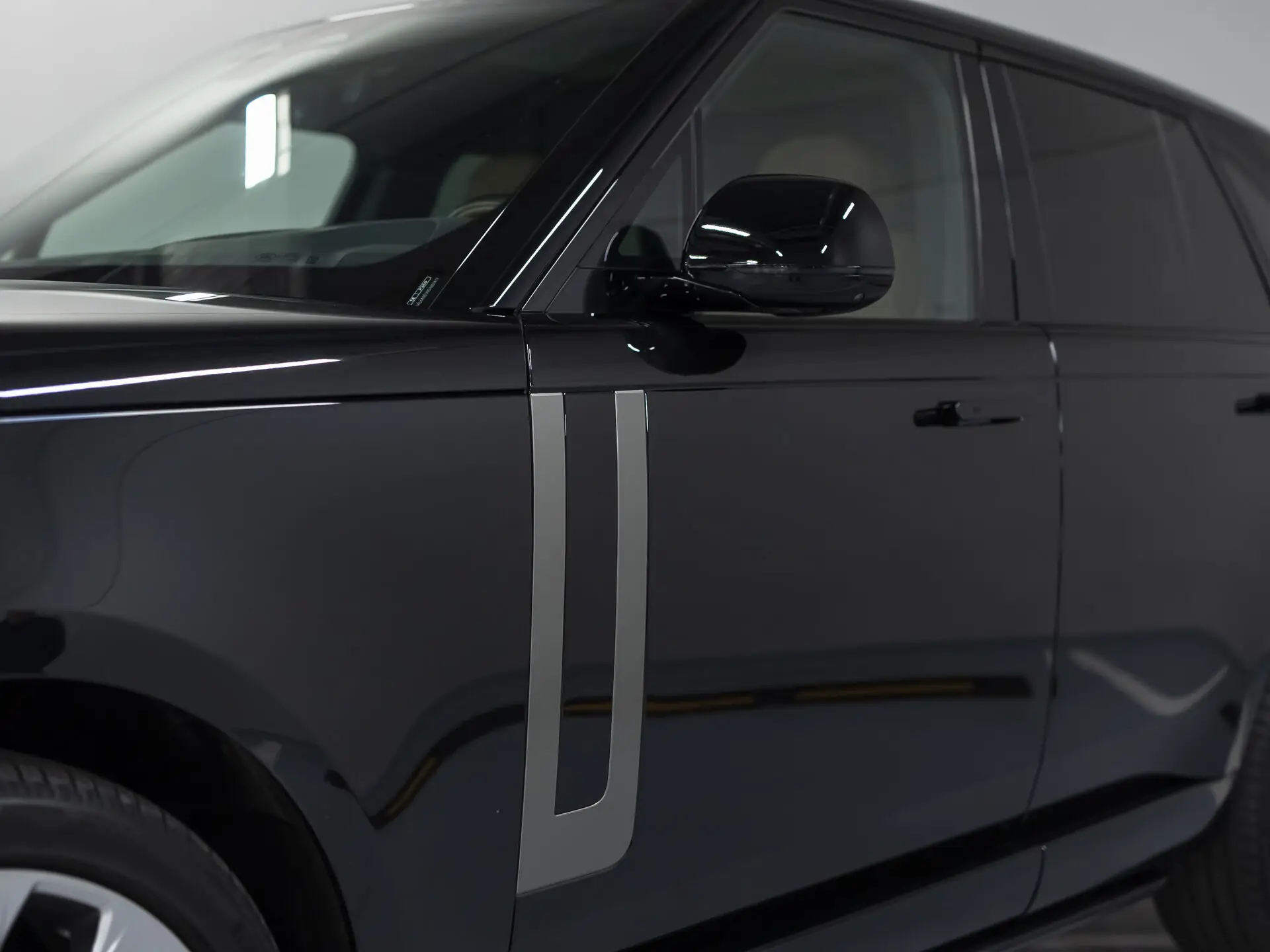 Land Rover Range Rover, V, 2025 купить в салоне Million Miles