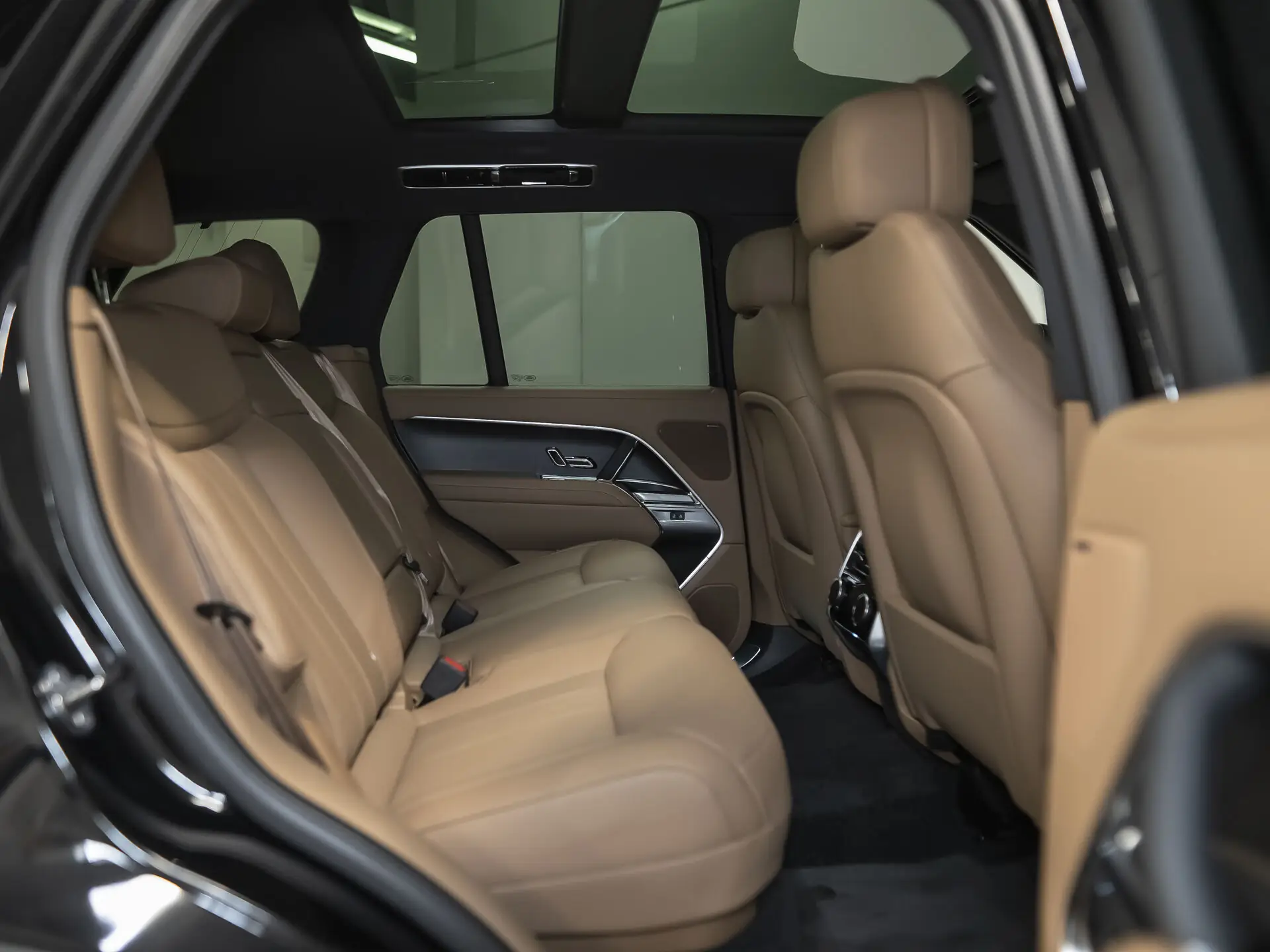 Land Rover Range Rover, V, 2025 купить в салоне Million Miles