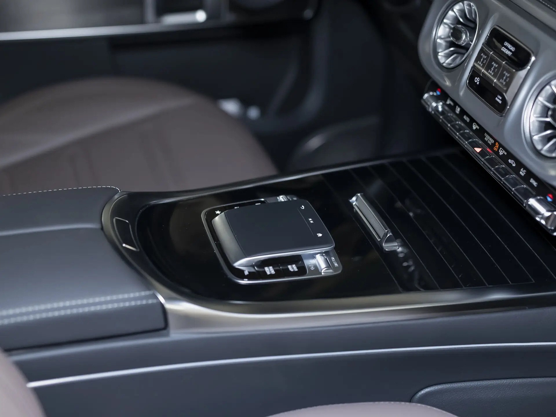 Mercedes-Benz G-Класс, III (W465) Рестайлинг, 2025 купить в салоне Million Miles