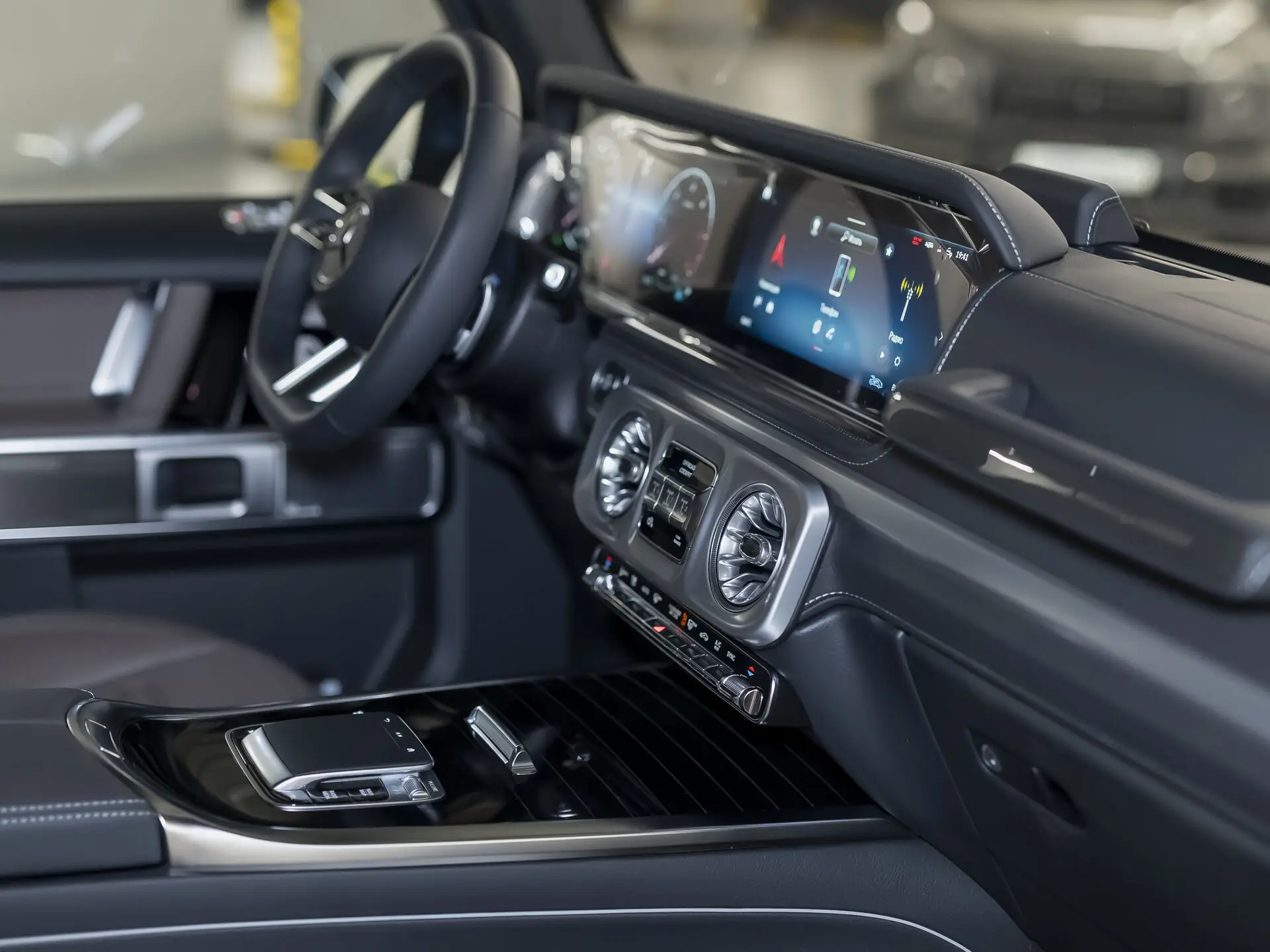 Mercedes-Benz G-Класс, III (W465) Рестайлинг, 2025 купить в салоне Million Miles