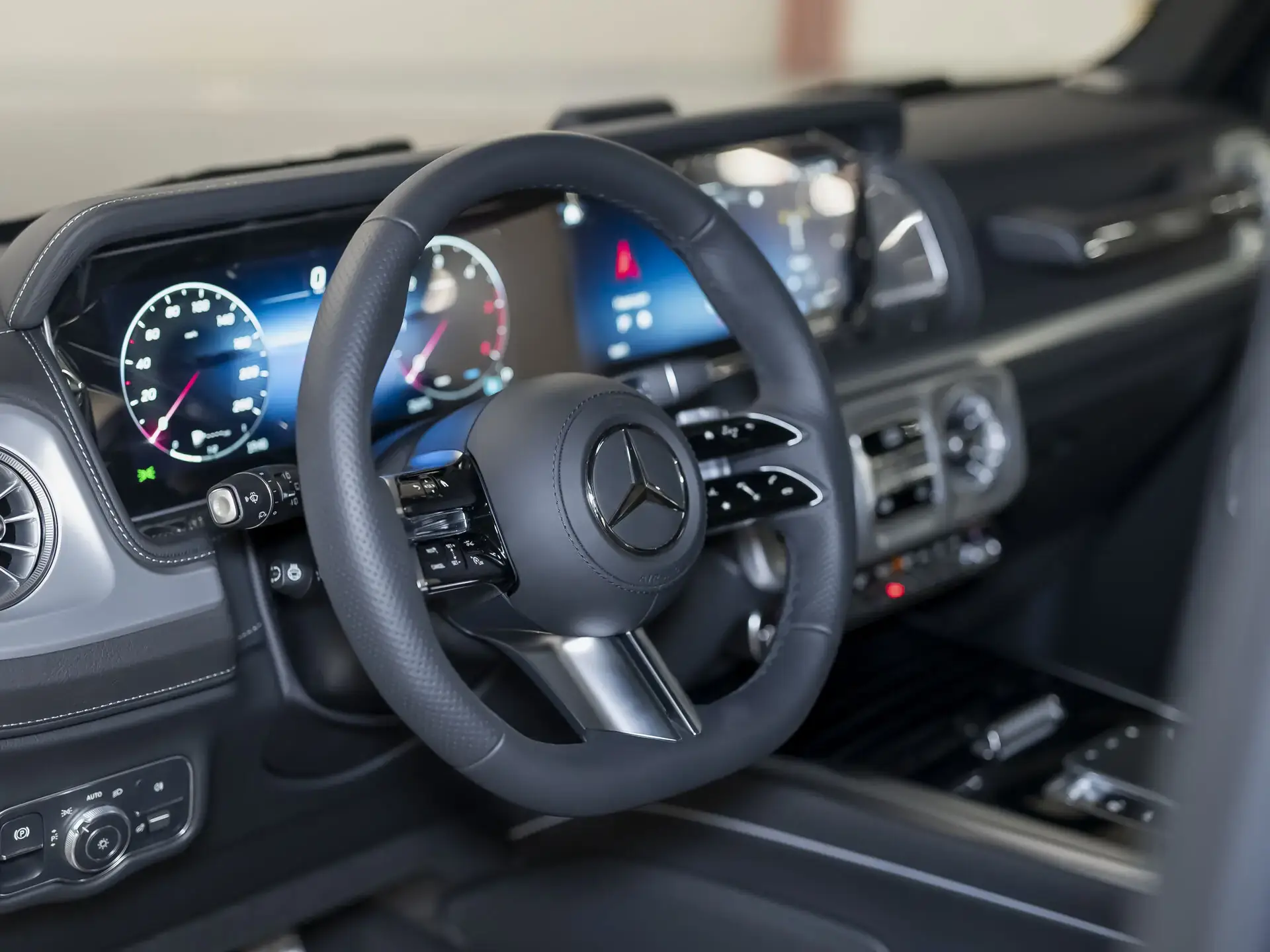 Mercedes-Benz G-Класс, III (W465) Рестайлинг, 2025 купить в салоне Million Miles